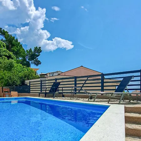 Cozy Apartment In Baska Voda * Baska Voda
