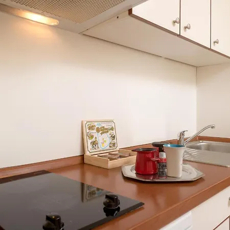Cozy Apartment In Baska Voda *